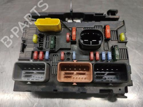 Used Fuse box PEUGEOT 307 SW (3H) [2002-2009]  29955947