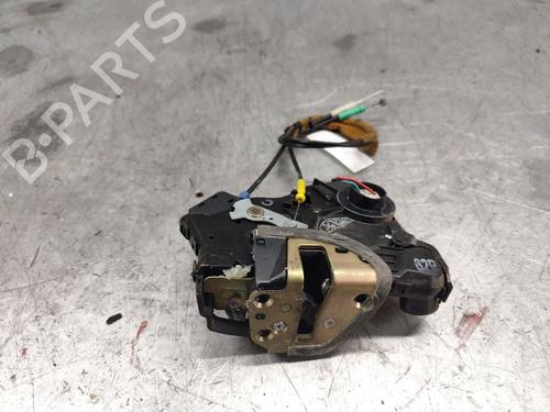 Used Front right lock TOYOTA COROLLA (_E12_) 2.0 D-4D (CDE120R, CDE120L_) (110 hp) 28688650