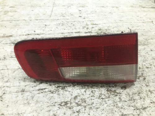 Used Left taillight RENAULT LAGUNA II (BG0/1_) [2001-2007]  21458653