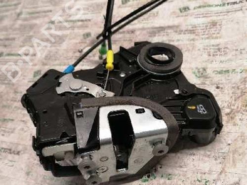 Used Front right lock TOYOTA AURIS (_E18_) [2012-2019]  21454135