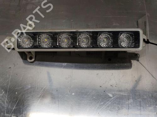 Used Right front indicator PEUGEOT 308 SW II (LC_, LJ_, LR_, LX_, L4_) 1.6 BlueHDi 100 (99 hp) 29432720