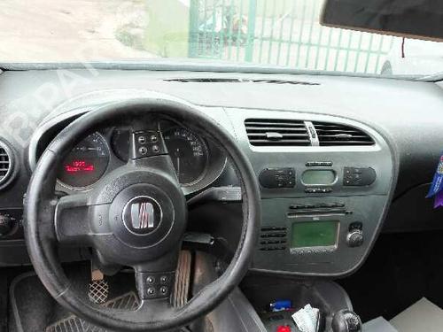 Left front window motor SEAT LEON (1P1)  | BP21408543E21 