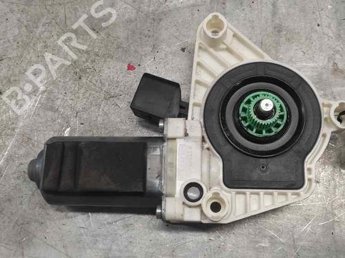 Used Left front window motor MERCEDES-BENZ CLA Coupe (C117) [2013-2019]  21408605