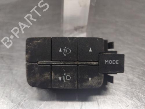 BP33216598I30 main image