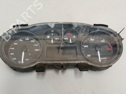 Used Instrument cluster Instrument cluster IVECO DAILY VI Platform/Chassis 35S16, 35C16, 40C16, 42S16, 50C16, 60C16, 65C16, 70C16 (160 hp) 40625057 40625057