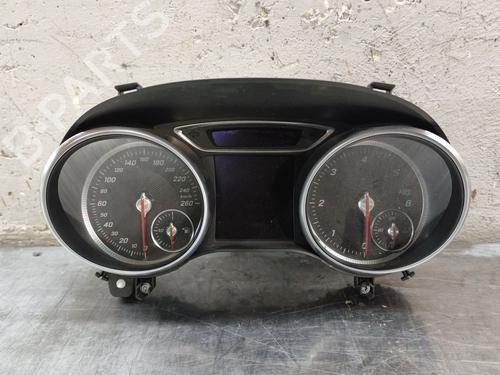 Used Instrument cluster MERCEDES-BENZ GLA-CLASS (X156) GLA 200 (156.943) (156 hp) 31579341