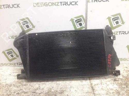 Used Intercooler CHRYSLER VOYAGER / GRAND VOYAGER III (GS_, NS_) [1992-2001]  21467919