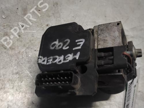 Used ABS pump MERCEDES-BENZ E-CLASS T-Model (S210) E 290 T Turbo-D (210.217) (129 hp) 24678183