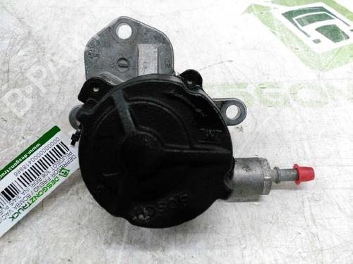 Used Vacuum pump PEUGEOT 306 (7B, N3, N5) [1993-2003]  21435576