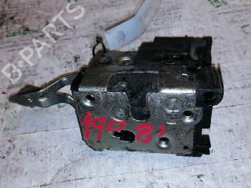 Used Front right lock RENAULT RAPID Box Body/MPV (F40_, G40_) 1.6 D (F404) (55 hp) 21473209