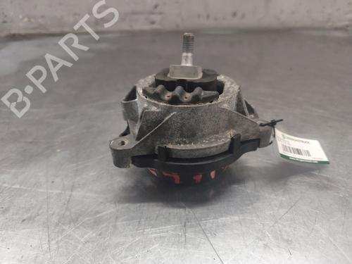 Used Engine mount BMW 3 (F30, F80) 318 d xDrive (143 hp) 32280831