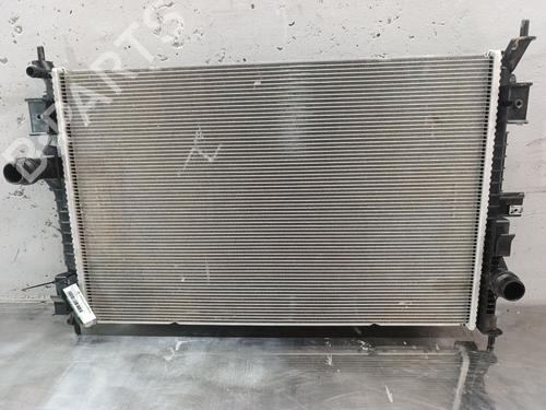 Køler PEUGEOT 5008 II (MC_, MJ_, MR_, M4_) 1.5 BlueHDi 130 (MCYHZJ, MCYHZR, MCYHZX) (131 hp) 30120447