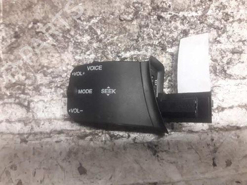 Mandos volante FORD FOCUS II (DA_, HCP, DP) [2004-2013]  21472138