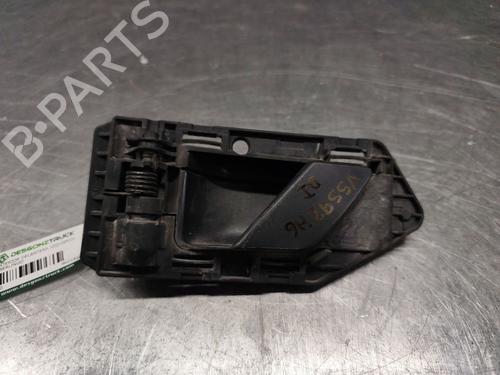 Used Front left interior door handle Front left interior door handle 39526150 39526150