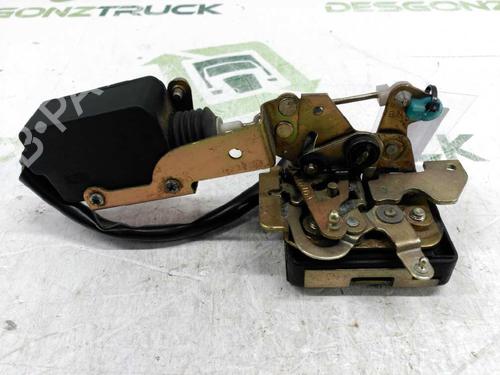 Used Front left lock SKODA FELICIA I (6U1) [1994-1998]  21432782