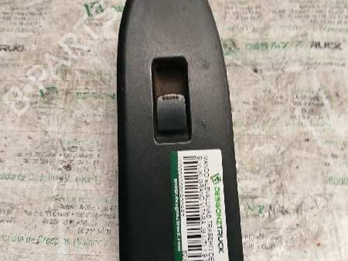 Used Right rear window switch SUZUKI GRAND VITARA II (JT, TE, TD) 1.9 DDiS (JB419WD, JB419XD) (129 hp) 21474025