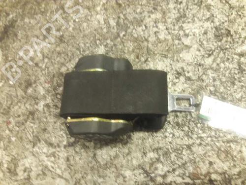 Sikkerhetsbelte bak i midten MERCEDES-BENZ VITO Van (W638) [1997-2003]  21467889