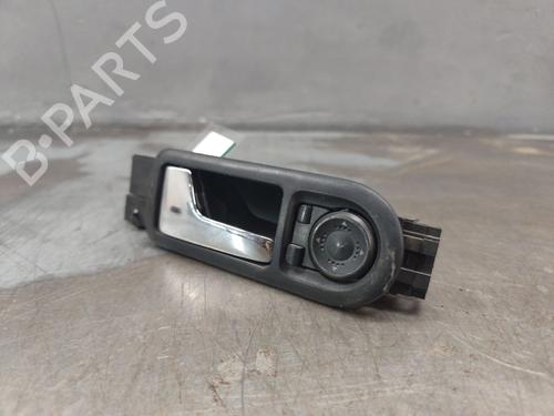 Used Front left interior door handle Front left interior door handle 39502328 39502328