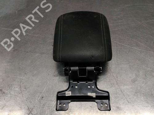 Used Armrest / Center console Armrest / Center console 39229316 39229316