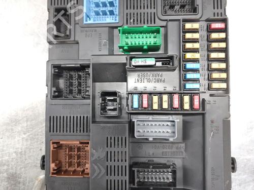 Zekeringkast PEUGEOT 208 I (CA_, CC_) 1.2 THP 110 (110 hp) 29867106