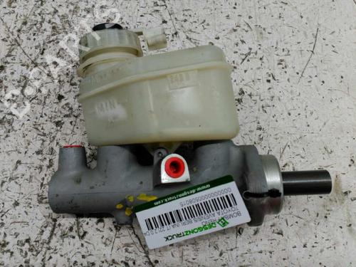 Hovedbremsecylinder TOYOTA AVENSIS (_T22_) [1997-2003]  24530195