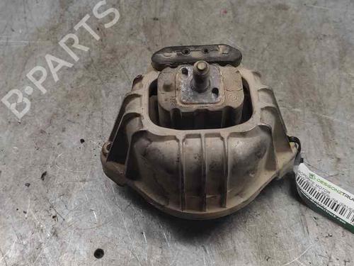 Used Engine mount BMW 1 (E87) 120 d (163 hp) 21413442