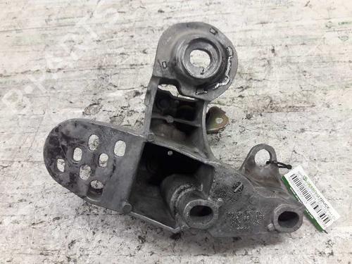 Soporte VW PASSAT B5.5 (3B3) 1.9 TDI (130 hp) 24572768