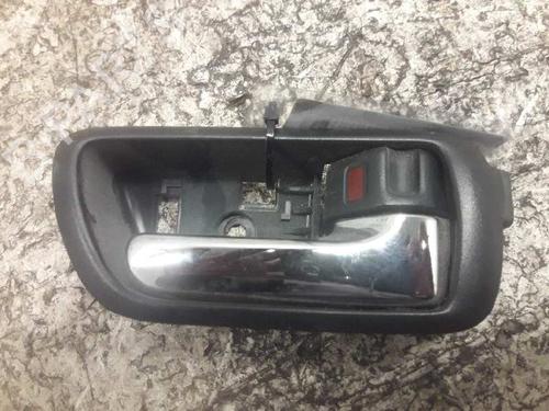 Used Rear right interior door handle TOYOTA COROLLA Verso (ZER_, ZZE12_, R1_) 1.8 (ZNR11_, ZNR11R) (129 hp) 21465531