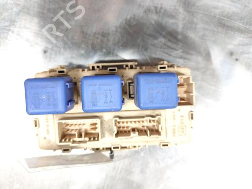 Used Fuse box NISSAN X-TRAIL I (T30) [2001-2013]  29305229