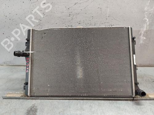 Used Water radiator SEAT LEON (1P1) 1.6 TDI (105 hp) 28804519