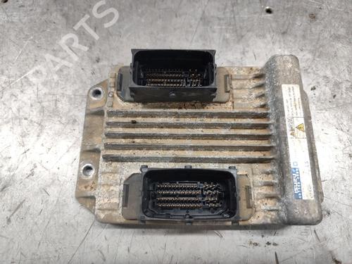 Used Engine control unit (ECU) OPEL MERIVA A MPV (X03) [2003-2010]  28619168