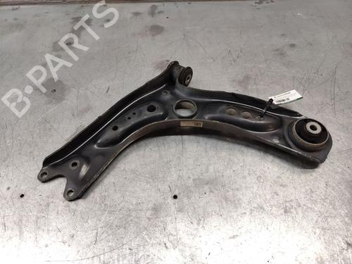 Used Right front suspension arm VW GOLF VII (5G1, BQ1, BE1, BE2) 1.6 TDI (110 hp) 24397306