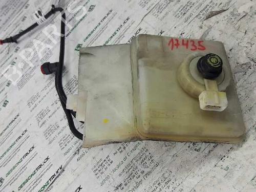 Used Brake fluid reservoir FORD TRANSIT CONNECT (P65_, P70_, P80_) [2002-2025]  21448024