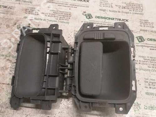 Interior handle MERCEDES-BENZ VITO Bus (W639) 109 CDI (639.701, 639.703, 639.705) A6397600061 | DERECHA