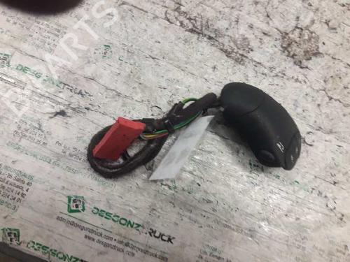 Stuurwielbediening RENAULT SCÉNIC I MPV (JA0/1_, FA0_) [1999-2010]  21460362