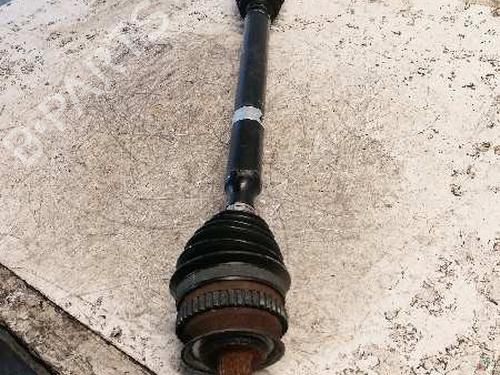 Used Right front driveshaft CHRYSLER VOYAGER / GRAND VOYAGER III (GS_, NS_) [1992-2001]  21482174