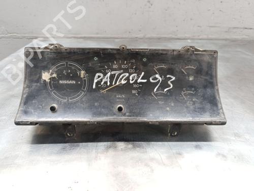 Used Instrument cluster Instrument cluster 30399218 30399218