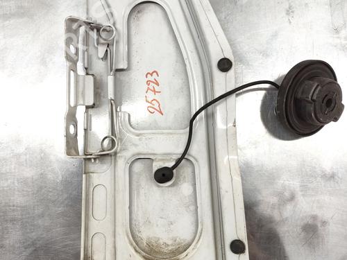 Fuel flap MERCEDES-BENZ SPRINTER 3,5-t Van (B907, B910) 314 CDI RWD (907.631, 907.633, 907.635, 907.637) | BP29351825C131 