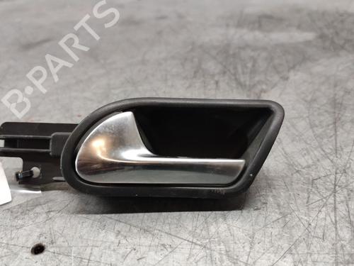 Venstre bagtil invendig håndtag VW GOLF V (1K1) 1.9 TDI (105 hp) 26009813
