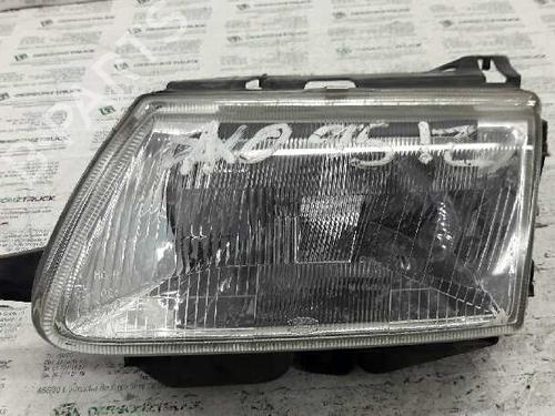 Used Left headlight CITROËN SAXO (S0, S1) [1996-2004]  21449560