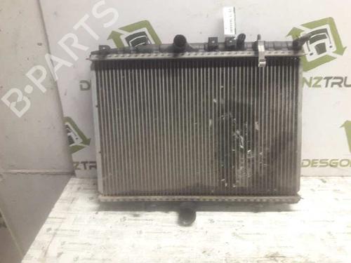 Used Water radiator PEUGEOT 406 (8B) [1995-2005]  21432376