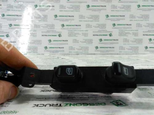 Used Left front window switch NISSAN PRIMERA Traveller (W10) [1990-1998]  21446693
