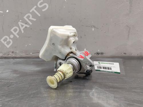 Used Brake master cylinder Brake master cylinder FIAT FIORINO Box Body/MPV (225_) 1.3 D Multijet (225BXD1A, 225BXB1A, 225BXB11) (75 hp) 33606102 33606102