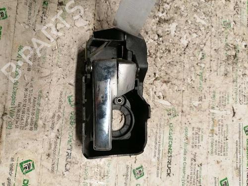 Venstre foran invendig håndtak FORD MONDEO III Saloon (B4Y) [2000-2007]  21476447