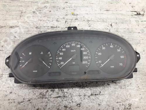 Used Instrument cluster RENAULT MEGANE I Coach (DA0/1_) [1996-2003]  21458223