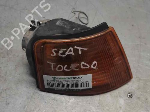 Used Right front indicator SEAT TOLEDO I (1L2) 1.9 D (68 hp) 24678096