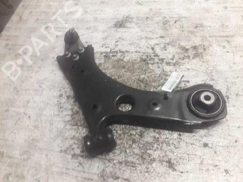 Used Right front suspension arm FIAT TIPO Hatchback (356_, 357_) [2016-2025]  22785580