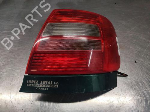 Used Right taillight Right taillight AUDI A4 B5 (8D2) [1994-2001] 33930755 33930755