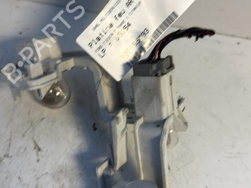 Used Lamp holder FORD FIESTA VI (CB1, CCN) 1.4 TDCi (68 hp) 25933265