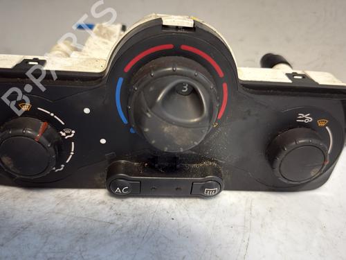 Climate control RENAULT CLIO III (BR0/1, CR0/1) 1.5 dCi | BP25715793I5 